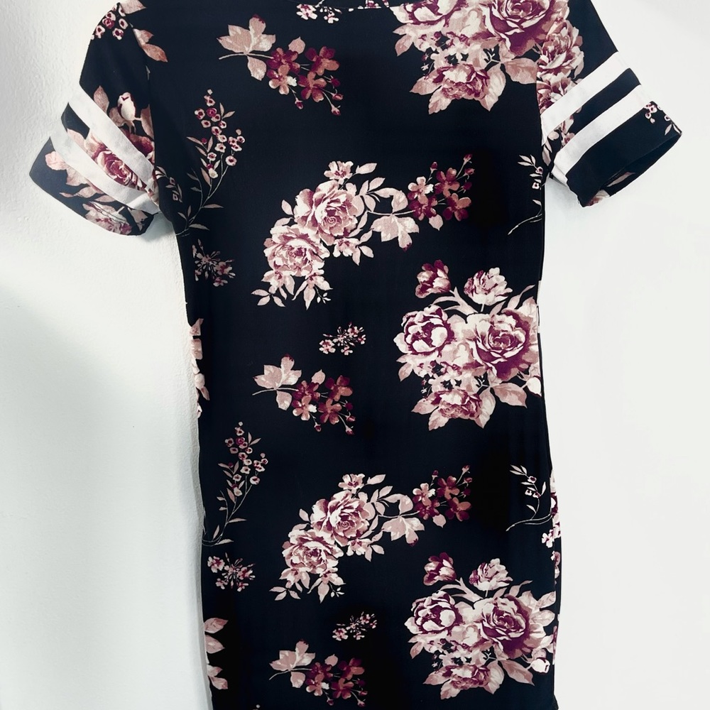 Fitter Causal florist dress 🌸